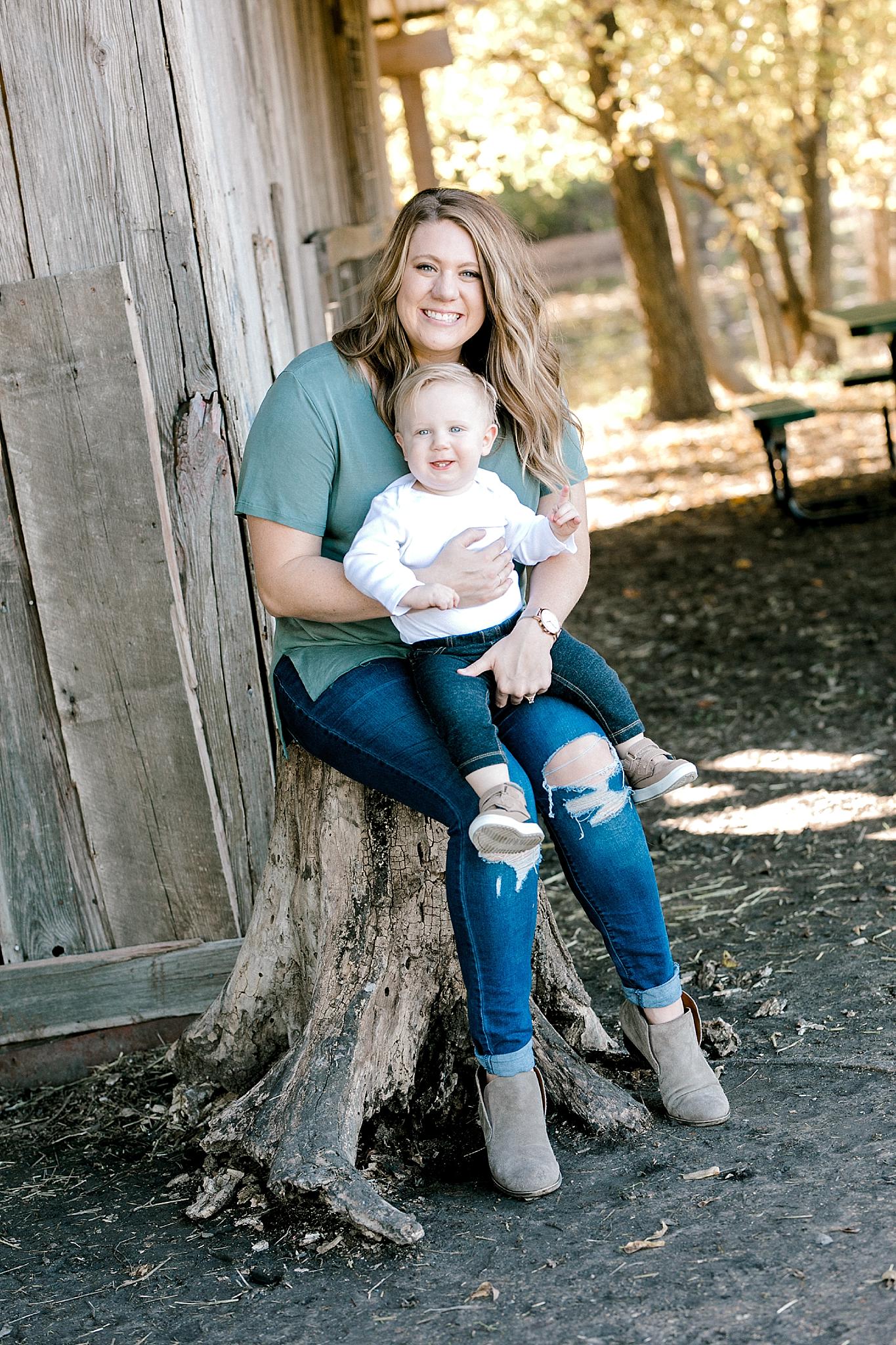 Parker, barn, family, mini session