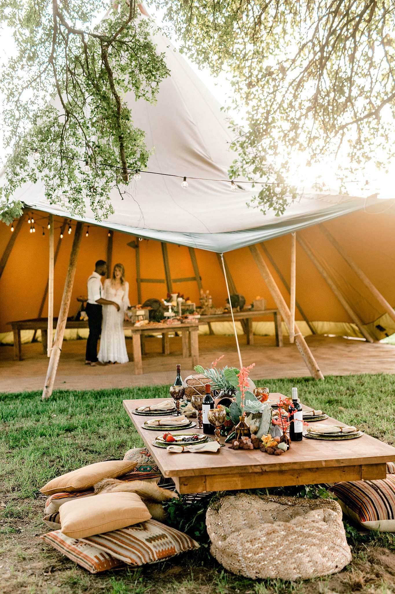 Bella Cavalli, StyledShoot, teepee